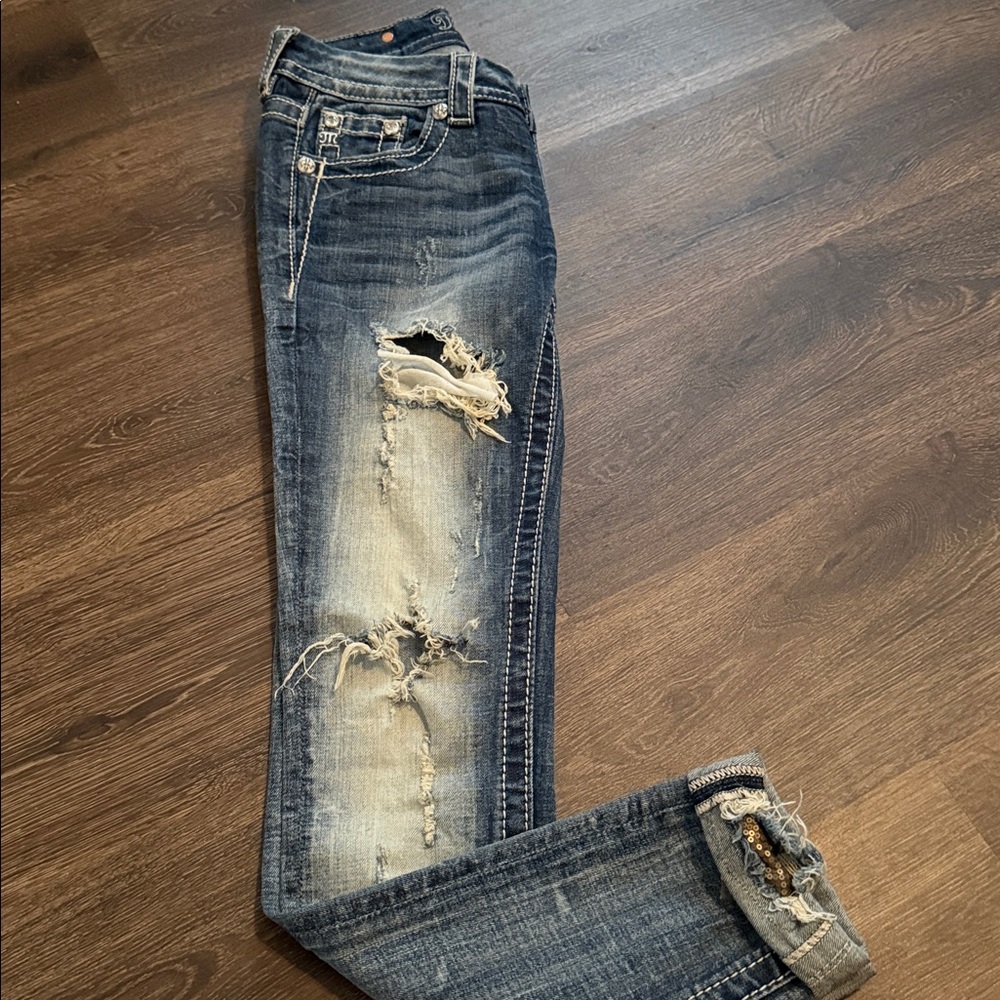 Miss Me Women's Signature Rise Cuffed Skinny Distressed Jeans - Picture 3 of 10